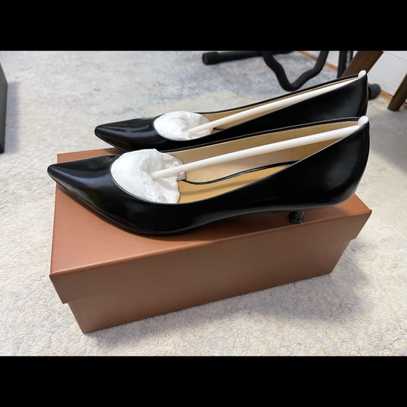 NIB Women's Size 6.5 Coach SA12173 Unipump Jet Mirror Leather 1.5" Heels Black - Picture 11 of 12